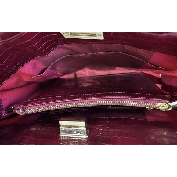 Talbots Classic Bordeaux Red Crocodile Business Med Shoulder Bag 10 x 13 purse - Picture 5 of 10